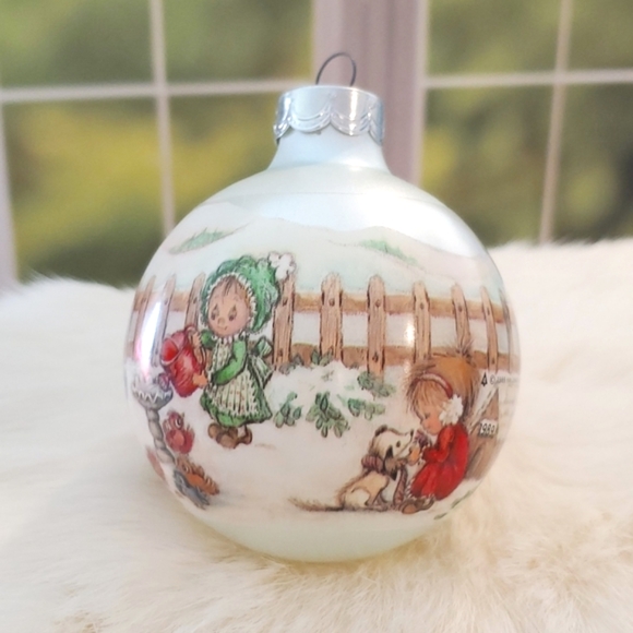BETSEY CLARK HALLMARK 1989 Christmas ornament winter scene vintage - Picture 1 of 7